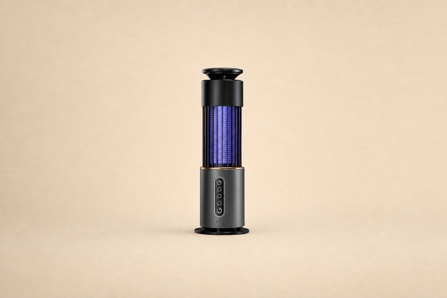 Small lamp, serious bite defence